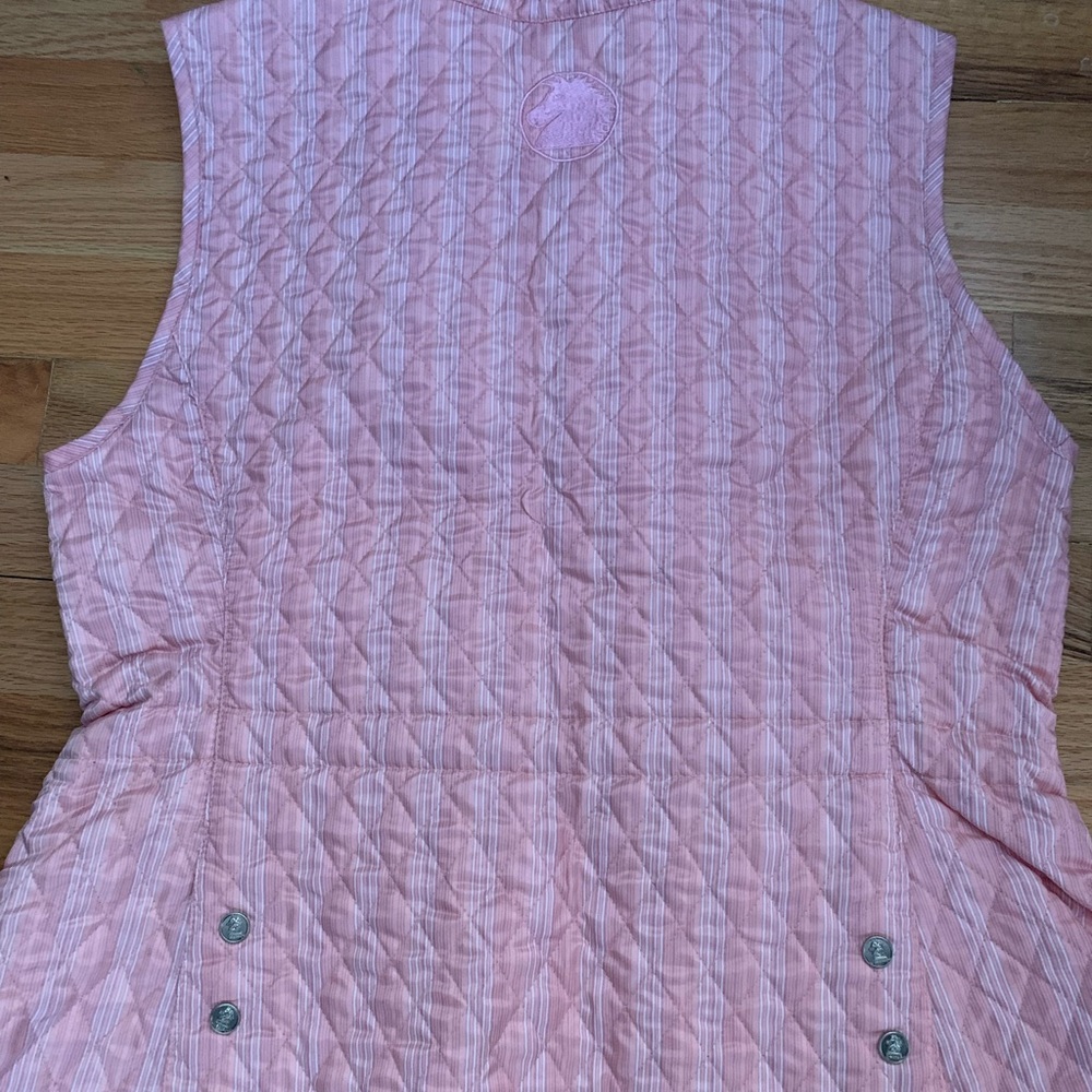 Leony - Picture 2 of 3